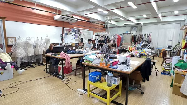 ภาพห้องปฏิบัติการผ้า (AR301)