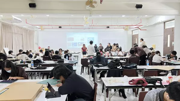 ภาพห้องบรรยาย (AR307-2)